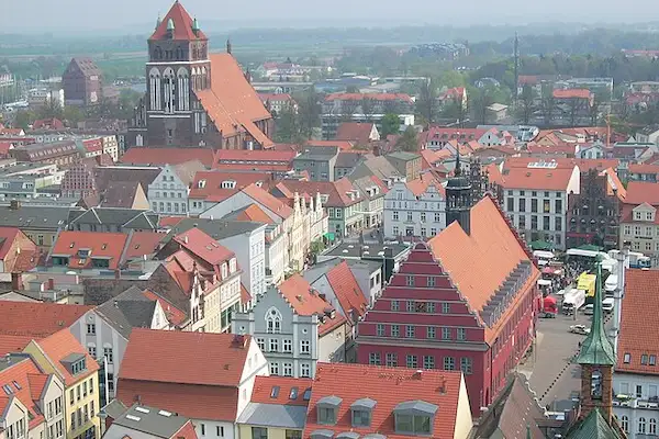 Luftbildaufnahme der Stadt Greifswald in Mecklenburg-Vorpommern