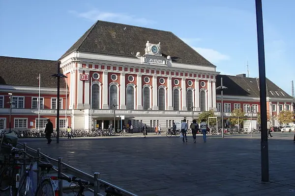 Hauptbahnhof der Stadt Hamm in Nordrhein / Westfalen (NRW)