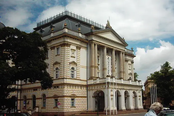 Theater in der Stadt Schwerin in Mecklenburg-Vorpommern